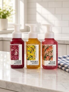 Bath & Body Works Foaming Hand Soap -